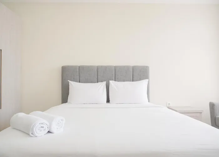 Comfort Stay Studio At Menteng Park Apartment By Travelio